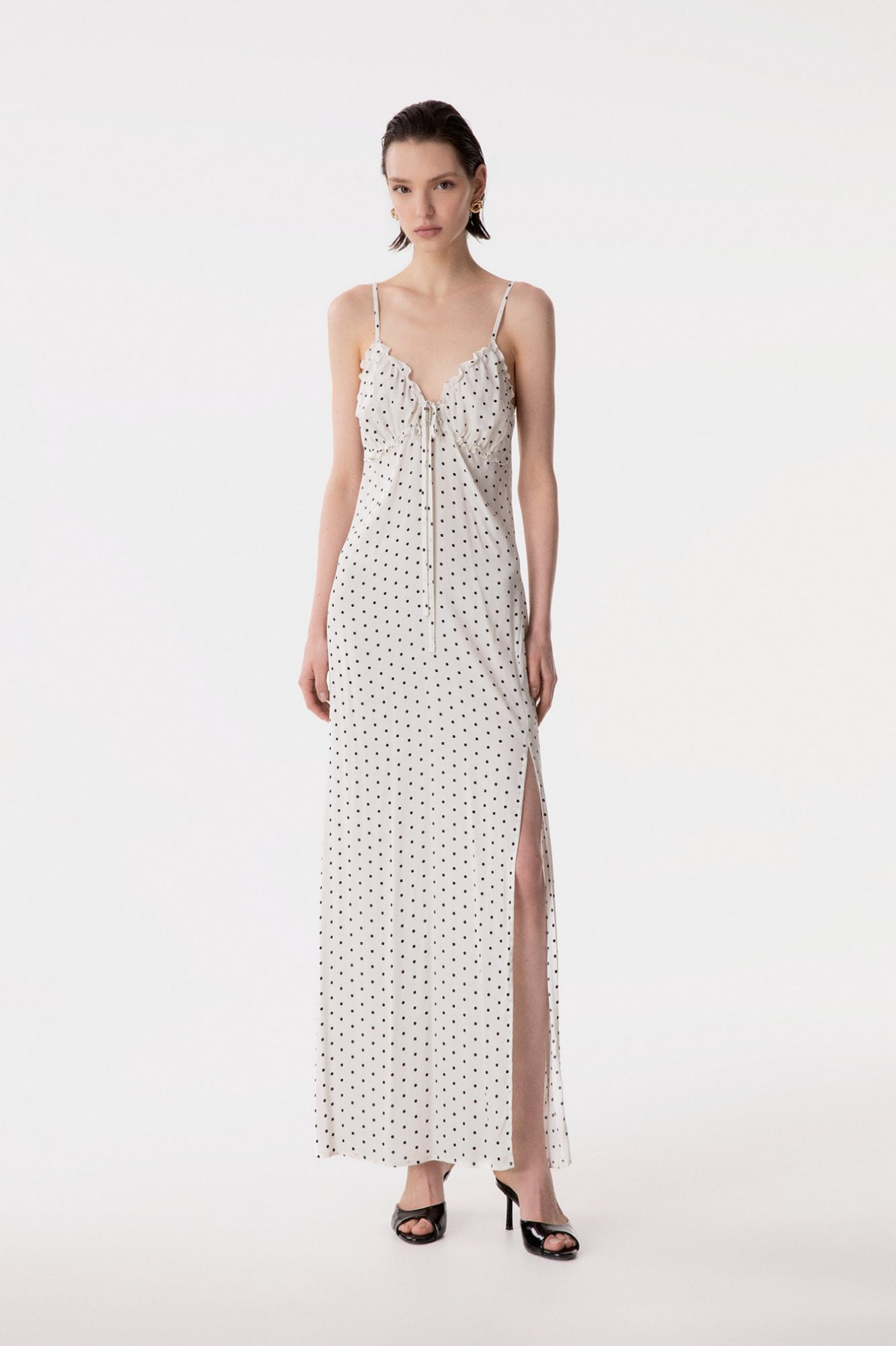 Riley - Abito Lungo Dritto In Crepe Con Arricciature Sul Seno • Petitpois Ecru