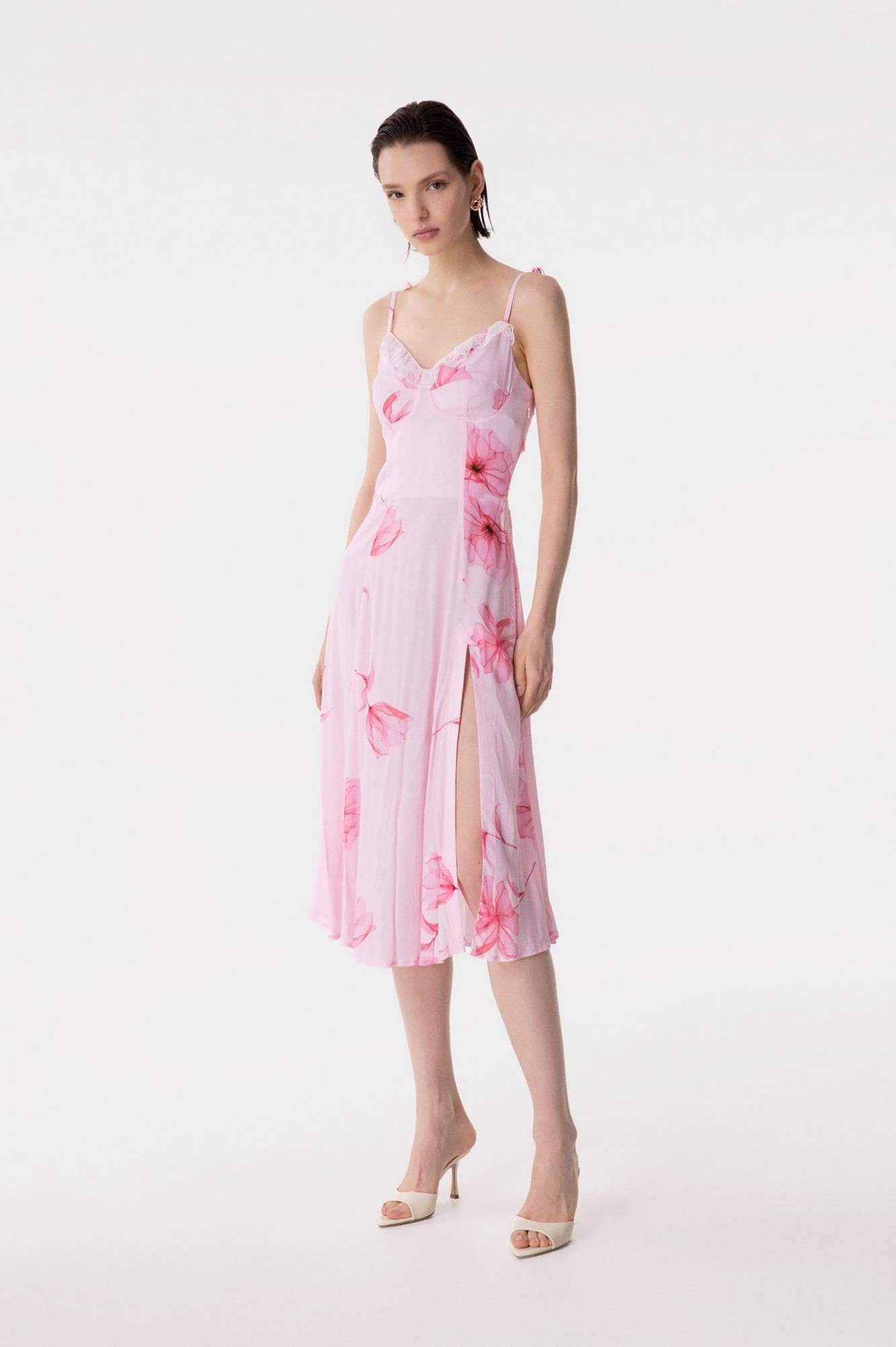 Priscilla - Abito Midi In Crepe Con Rouge Sulla Scollatura E Spacco Laterale • Lotus Rosa