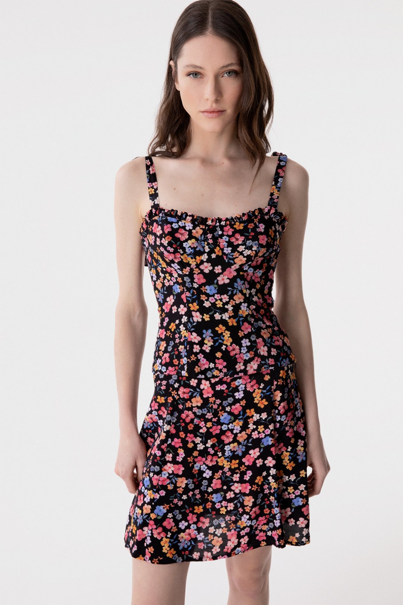 Deasy - Top In Crepe Scollo A Cuore Con Rouge E Spalline Con Fiocco • Bouquet Nero